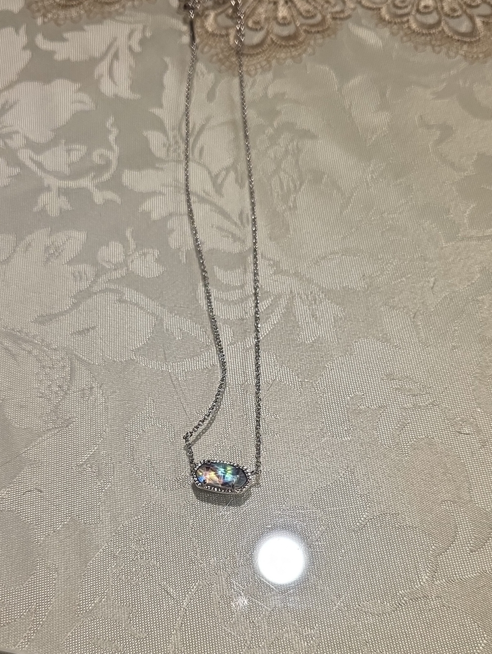 Kendra Scott Iridescent Elise Necklace - Silver with Multicolor Sheen - Picture 4 of 10